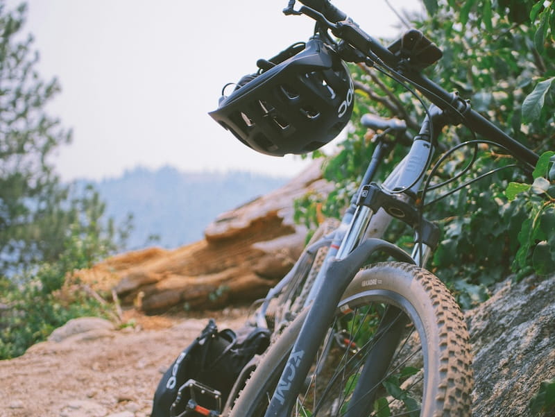 Bike Park em Nevados de Chillán: como funciona, onde ver preços e aluguel Bike Estacionada na trilha