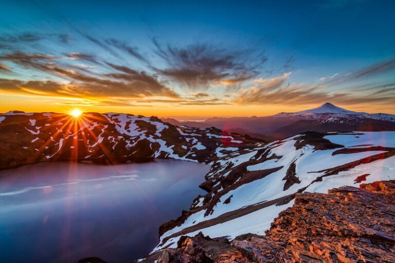 por-do-sol-montanha-neve