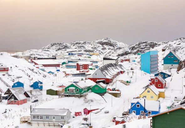 paisagem-casas-na-neve